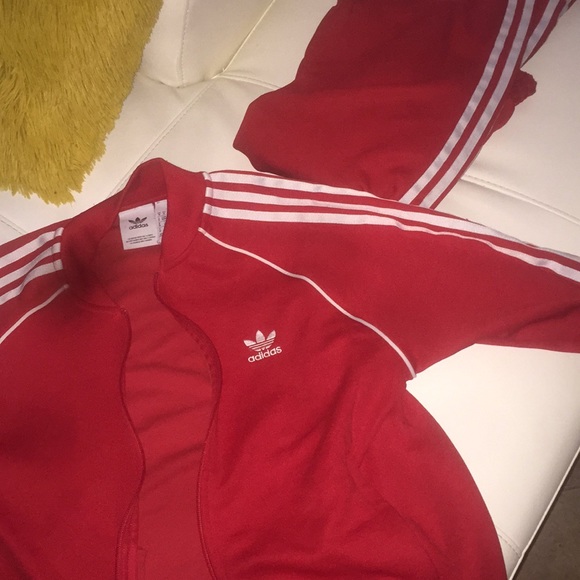 Addidas track suite